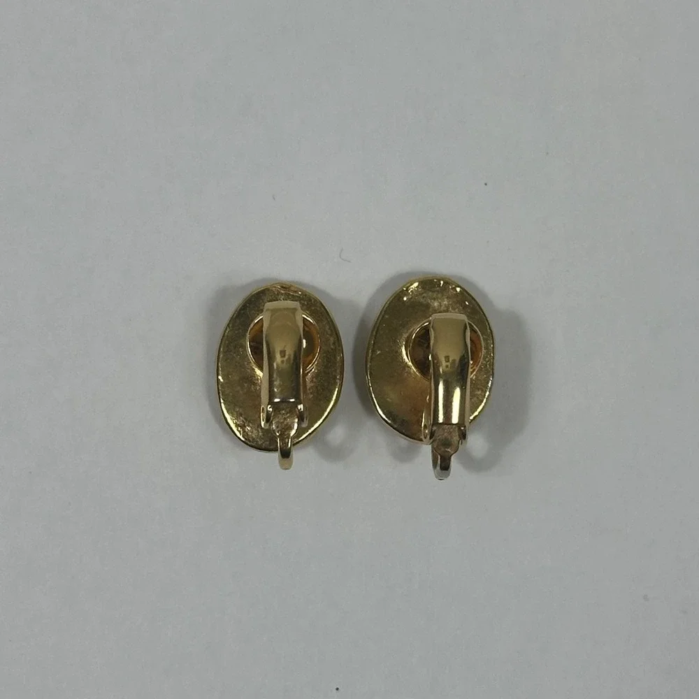Vintage Gold Tone Dark Blue‎ Enamel Spiral Oval Clip On Earrings